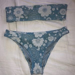 Blue floral triangl bikini